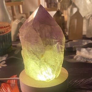 Amethyst unlisted Crystal Lamps